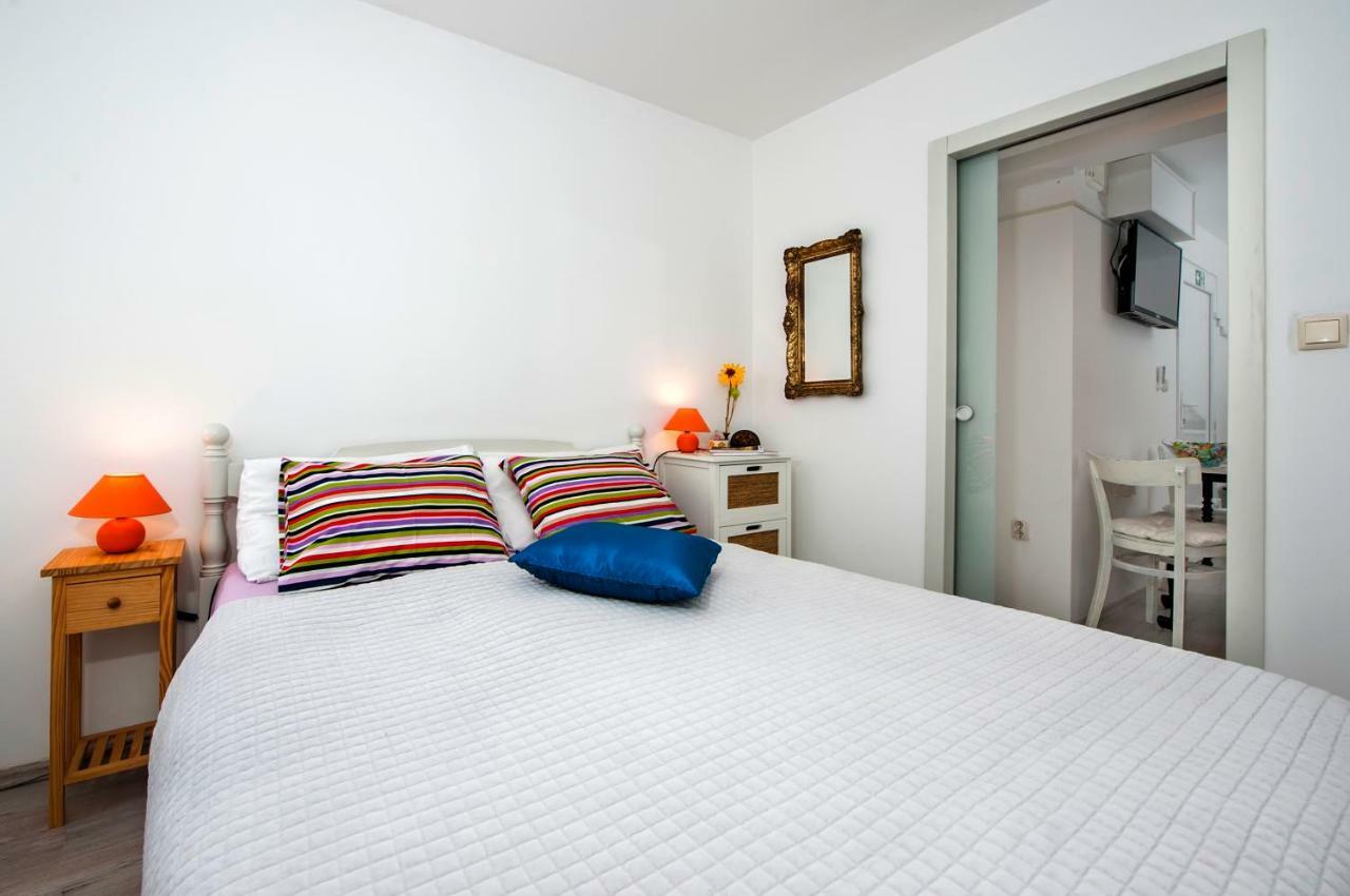 Apartman Delfin Rovinj Eksteriør billede