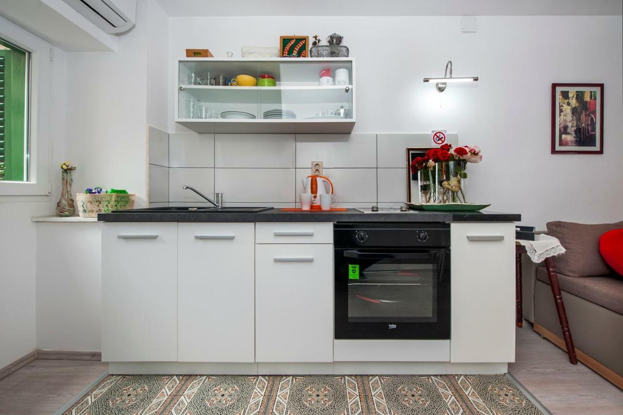 Apartman Delfin Rovinj Eksteriør billede
