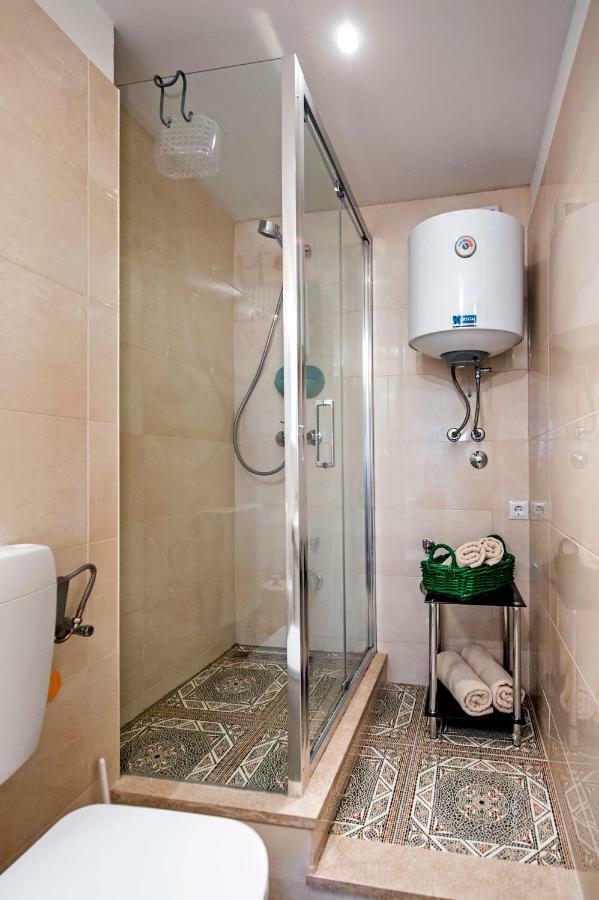 Apartman Delfin Rovinj Eksteriør billede
